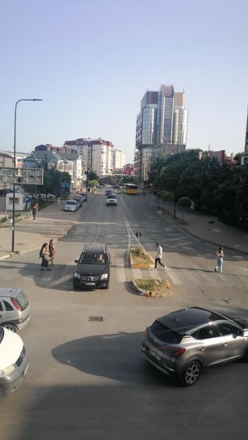 Hotel City Rooms Prishtina Пристина Екстериор снимка