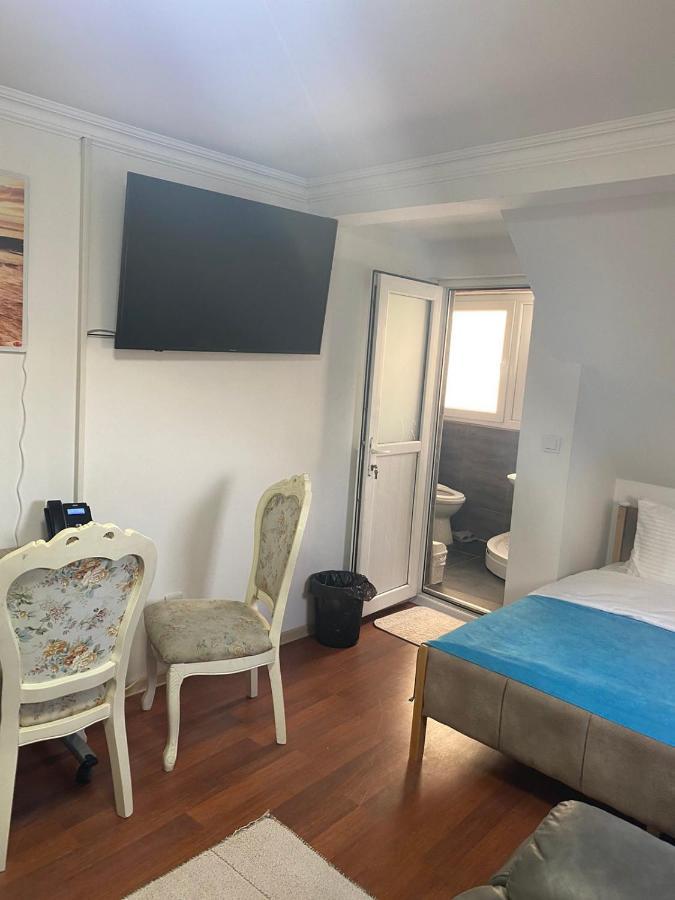 Hotel City Rooms Prishtina Пристина Екстериор снимка
