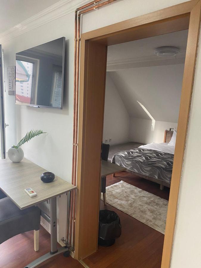 Hotel City Rooms Prishtina Пристина Екстериор снимка